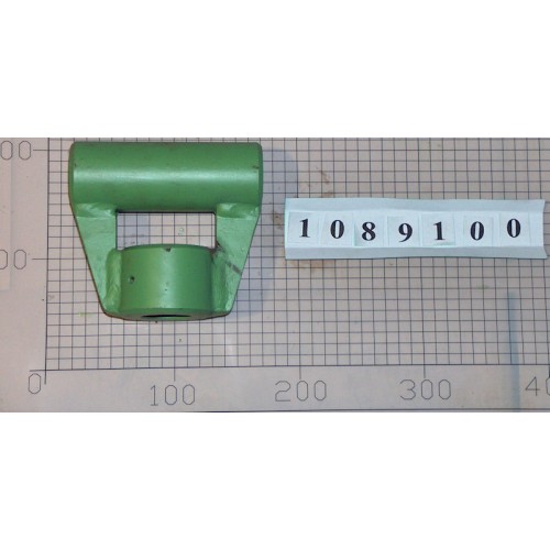PIVOT BRACKET - 1089100