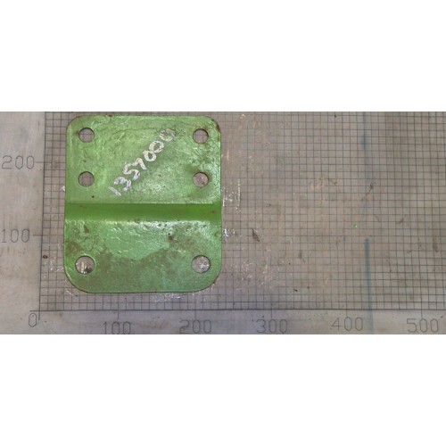 130 LEG BRKT COVER PLATE - 1357000