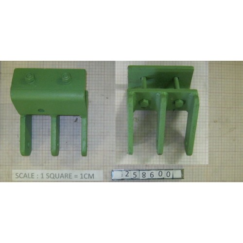 BOTTOM LINK BRACKET - 258600